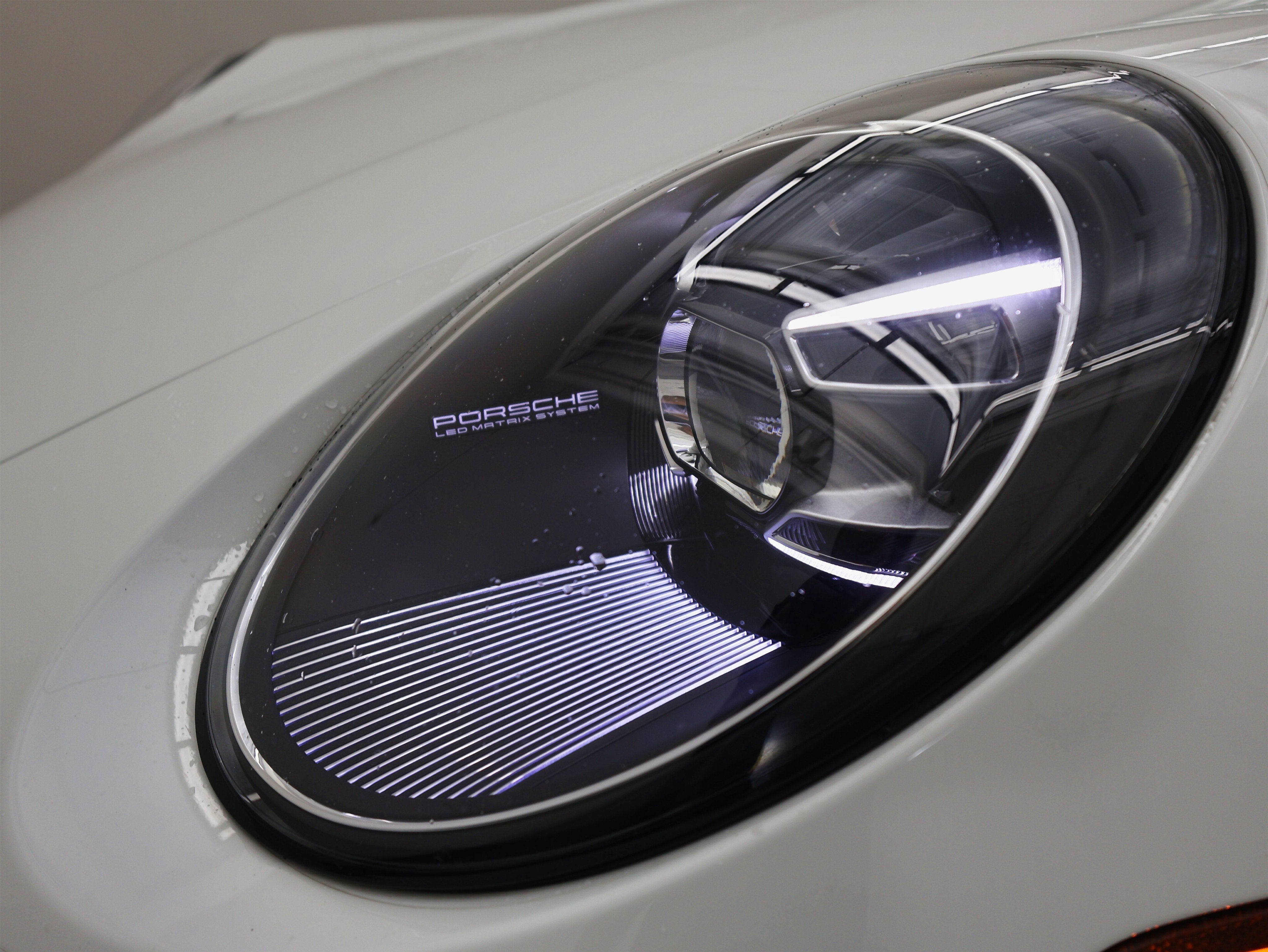 2020 Porsche 911 Carrera 4S