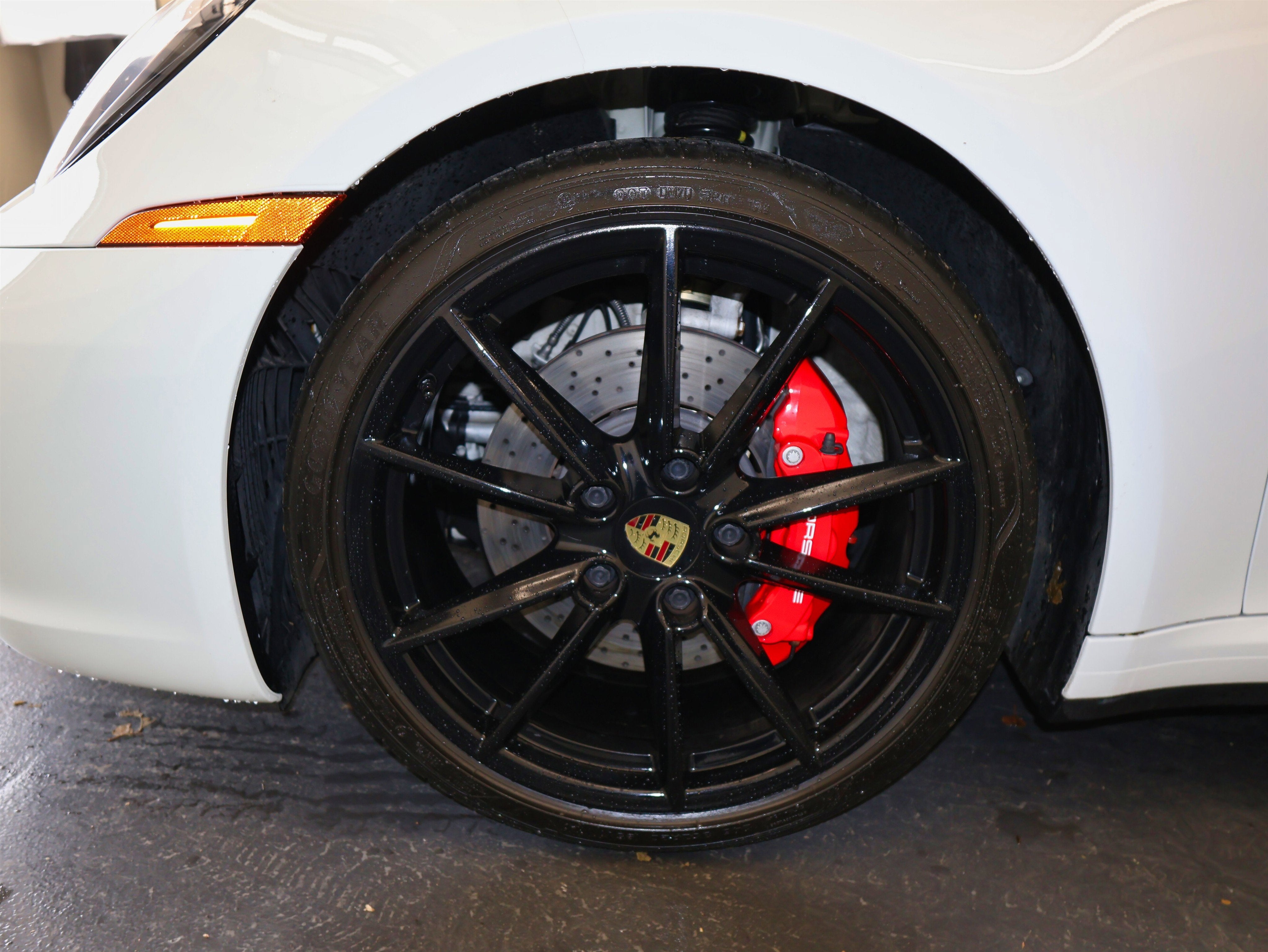 2020 Porsche 911 Carrera 4S