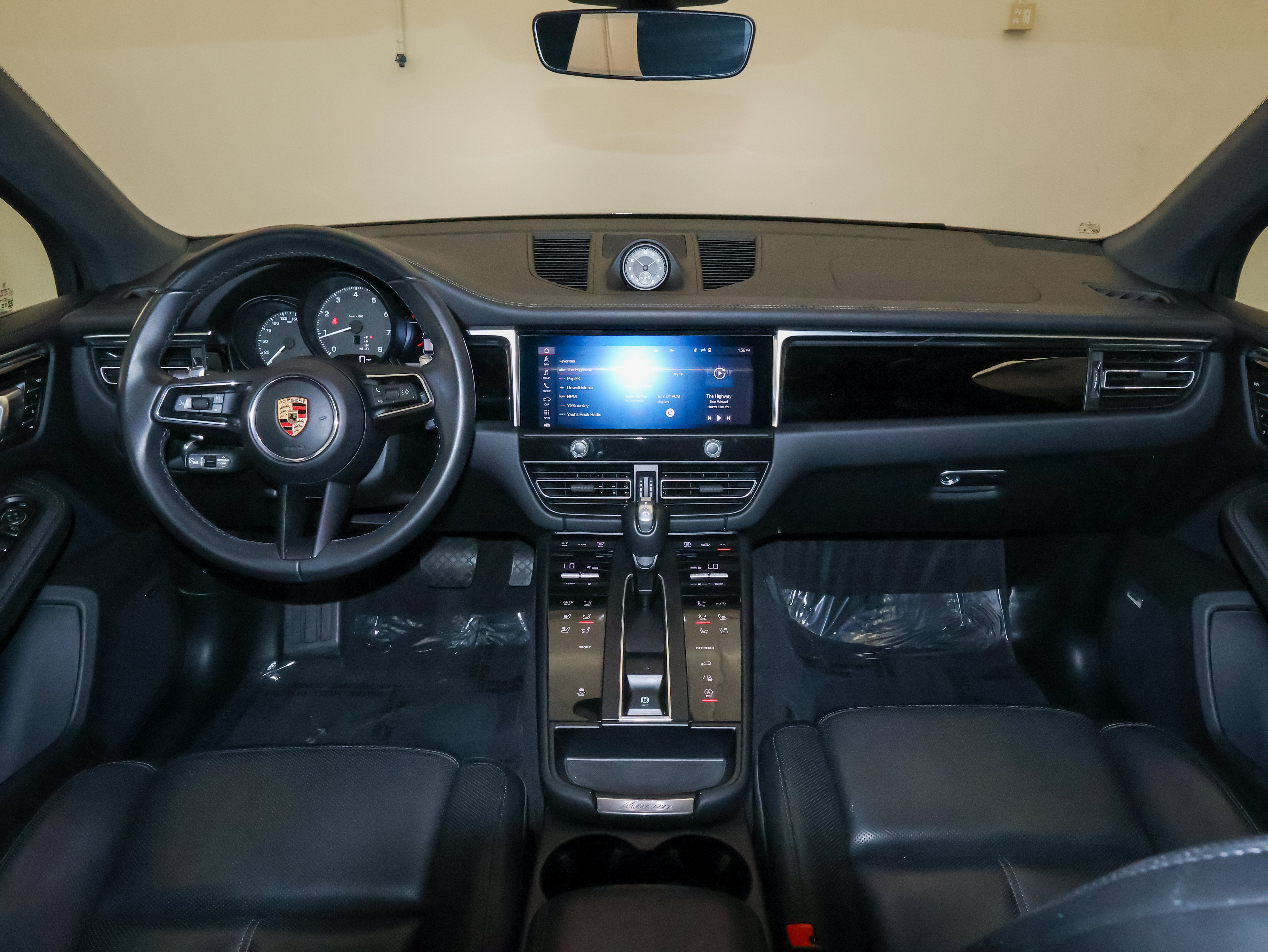 2024 Porsche Macan AWD