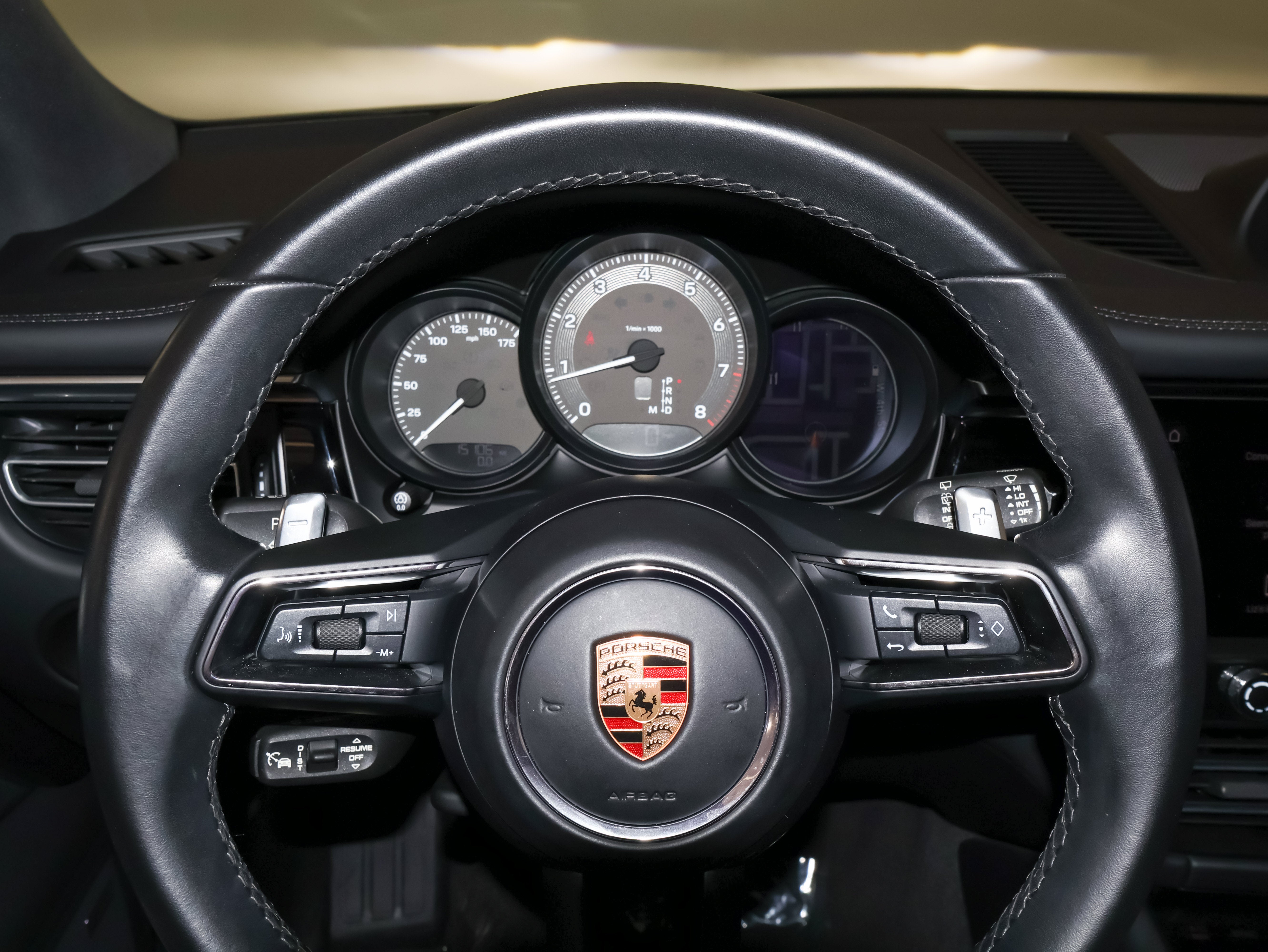 2024 Porsche Macan AWD