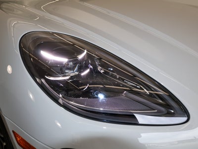 2024 Porsche Macan AWD