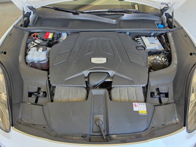 2022 Porsche Cayenne Base