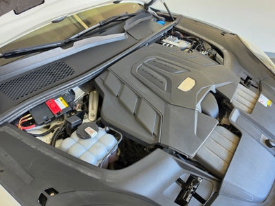 2022 Porsche Cayenne Base