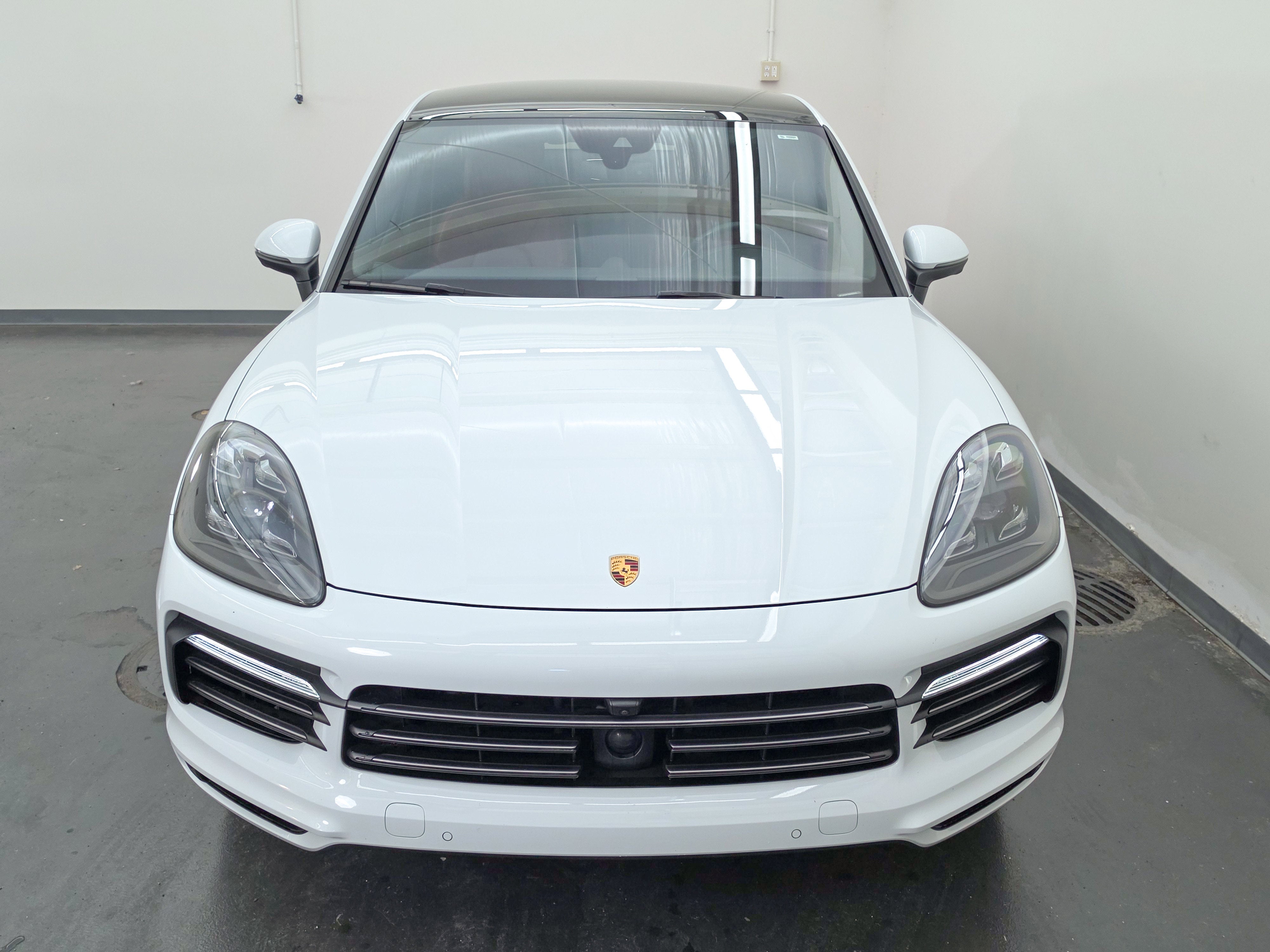 2022 Porsche Cayenne Base