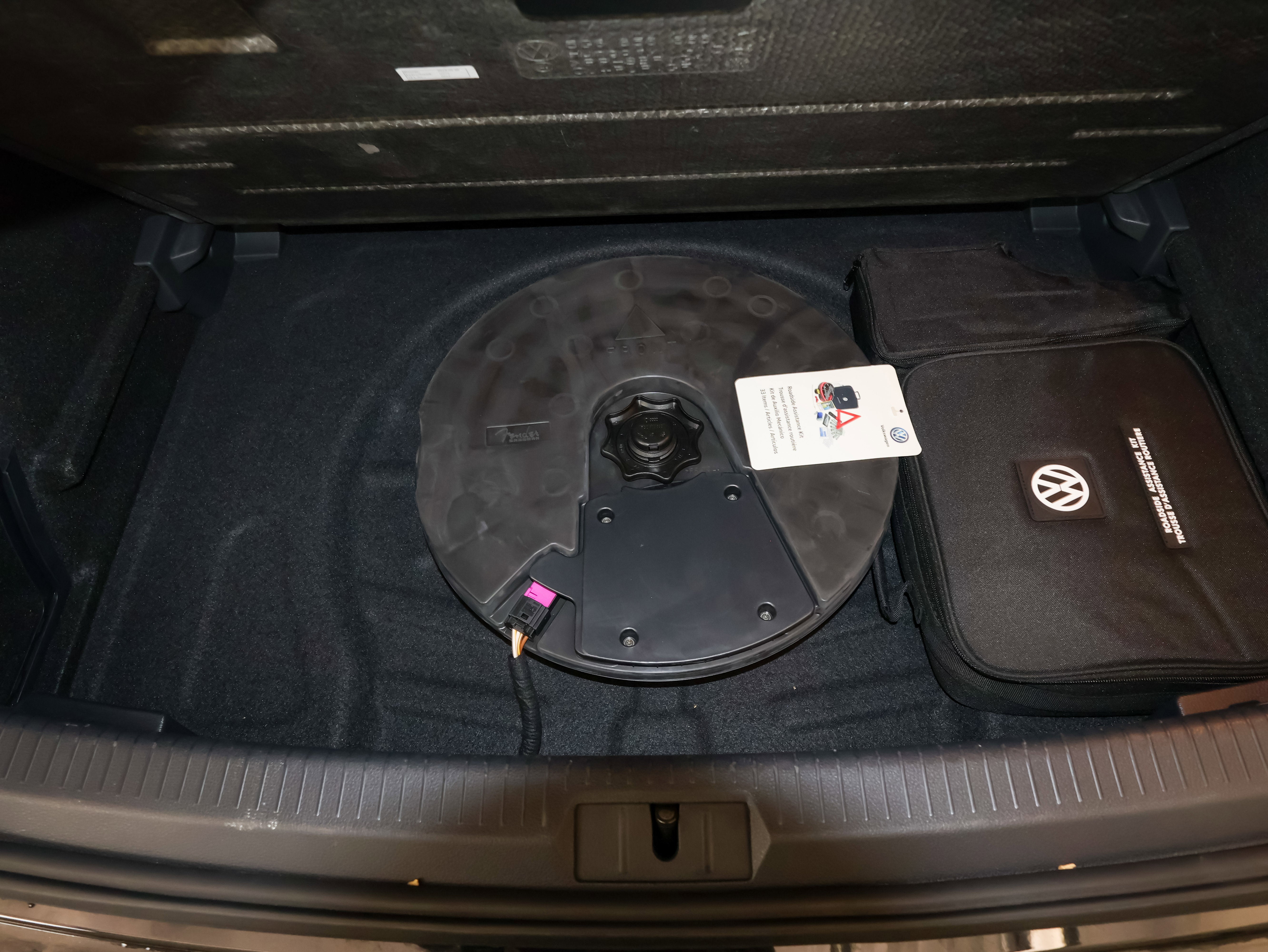 2019 Volkswagen Golf R DCC & Navigation 4Motion