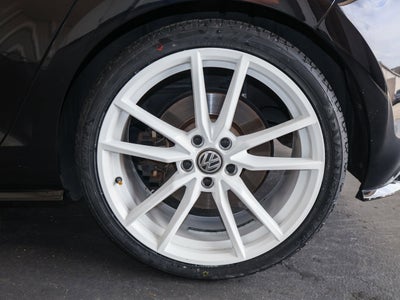 2019 Volkswagen Golf R DCC & Navigation 4Motion