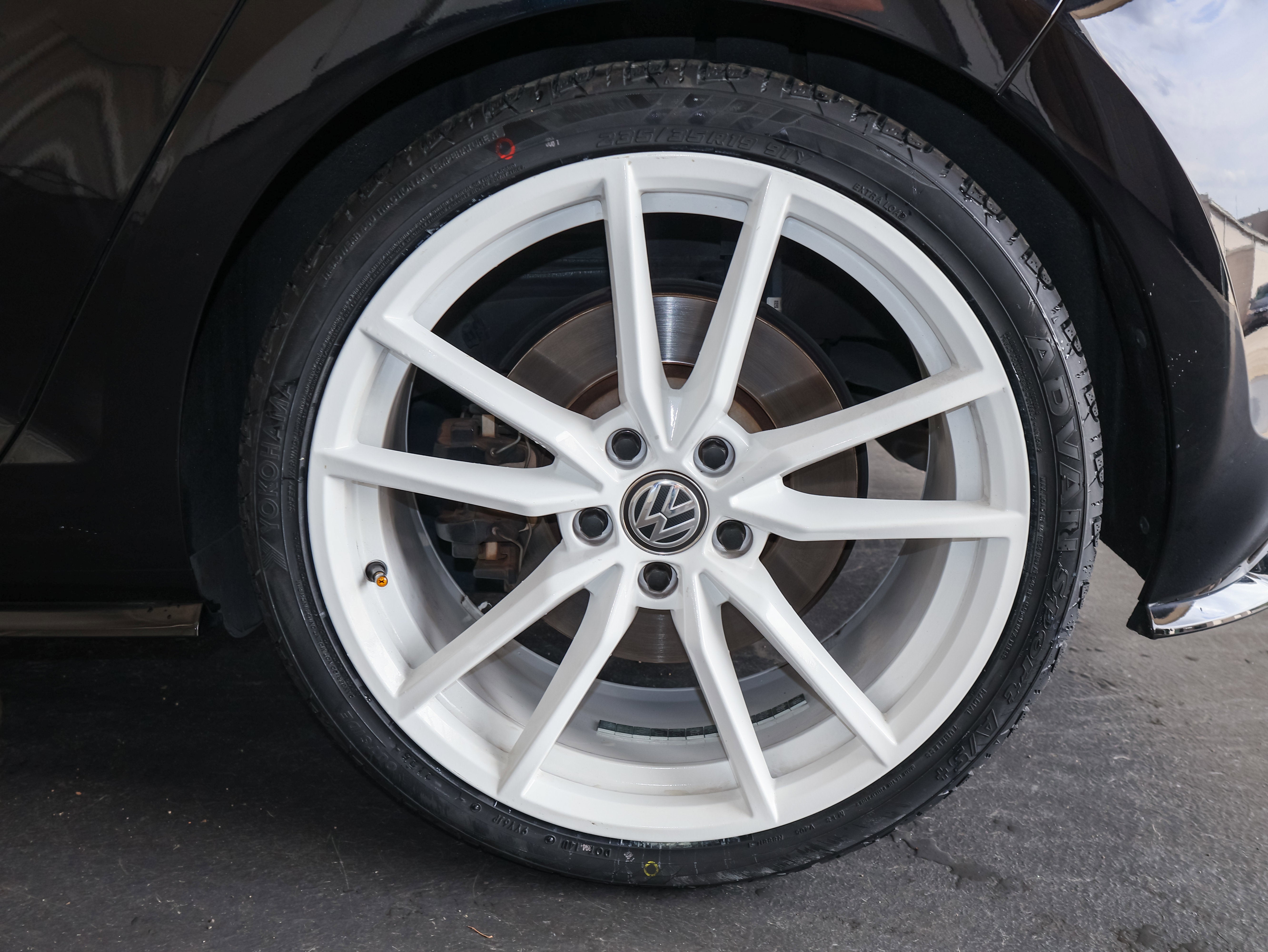 2019 Volkswagen Golf R DCC & Navigation 4Motion