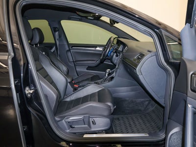 2019 Volkswagen Golf R DCC & Navigation 4Motion