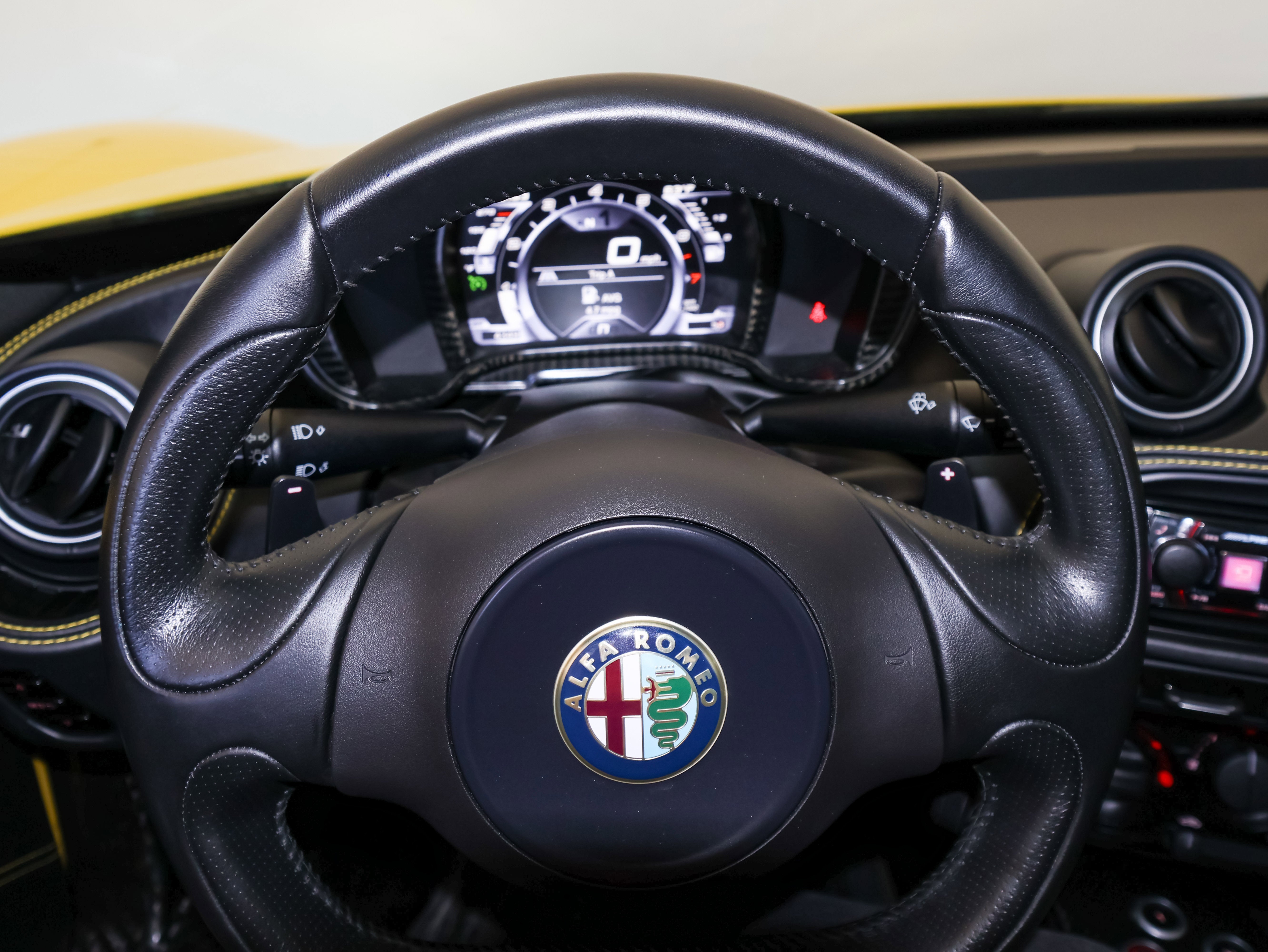 2015 Alfa Romeo 4C Base