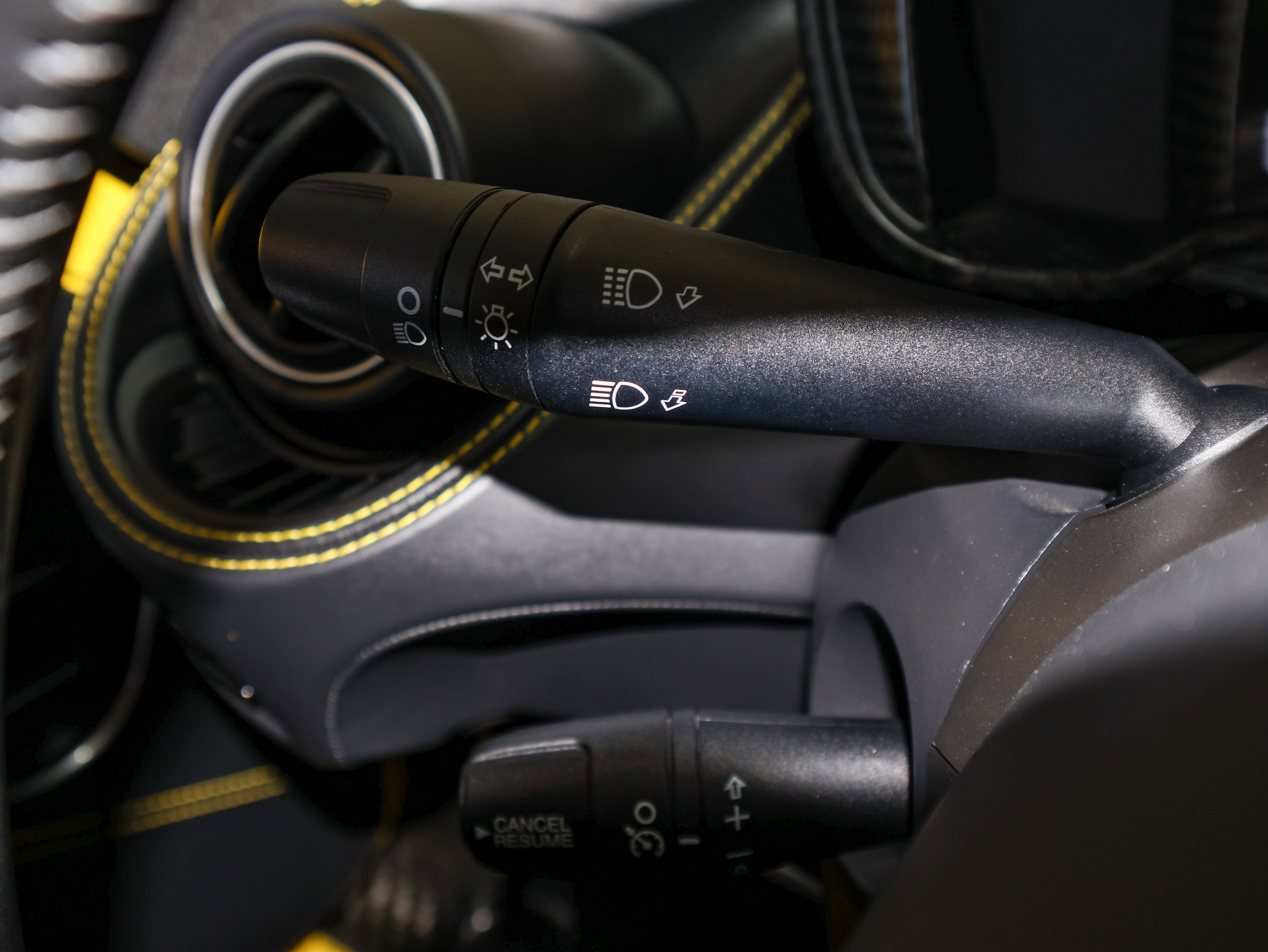 2015 Alfa Romeo 4C Base