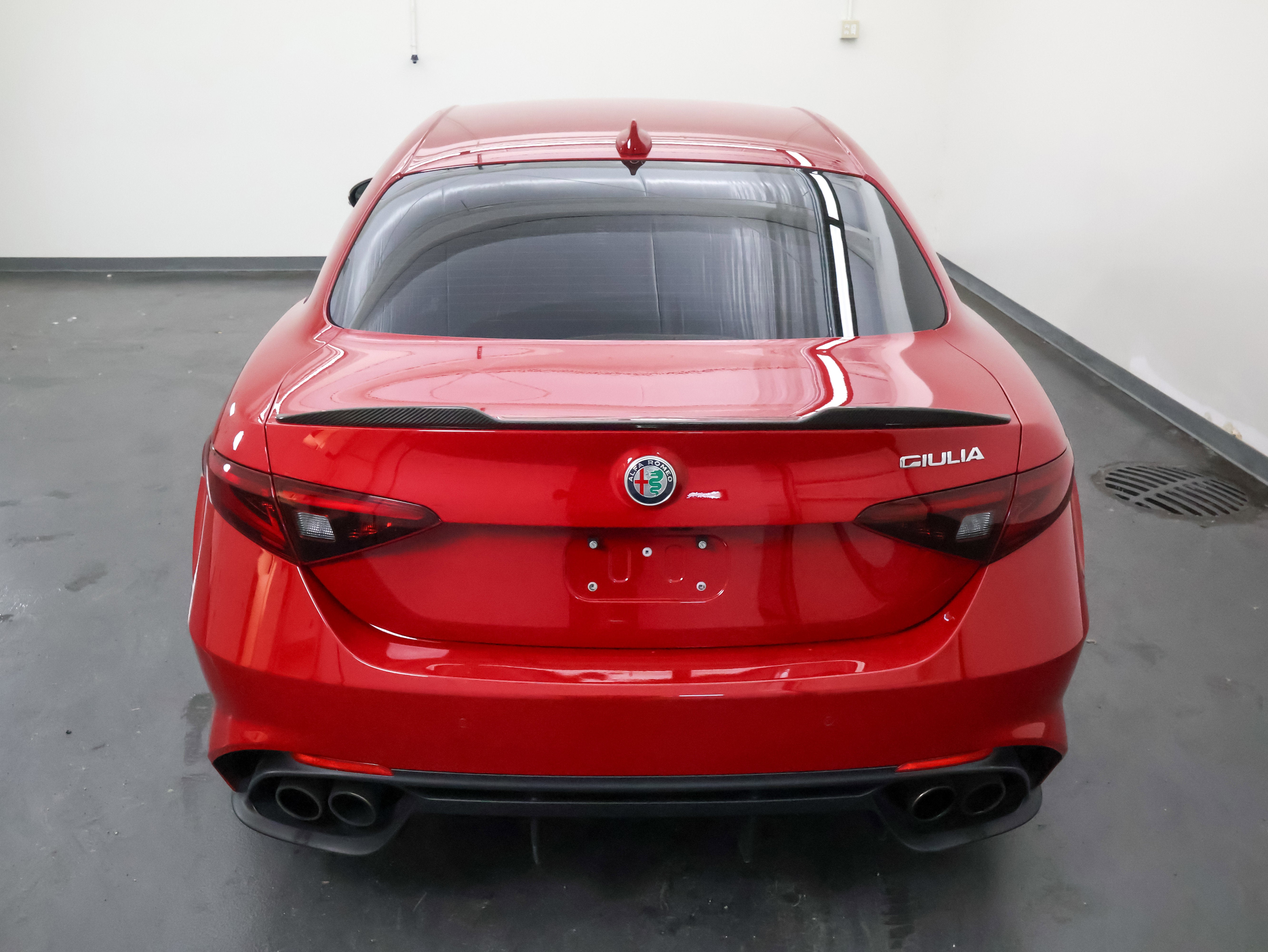 2022 Alfa Romeo Giulia Quadrifoglio