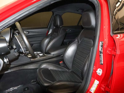 2022 Alfa Romeo Giulia Quadrifoglio