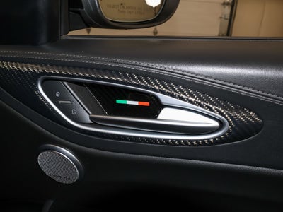 2022 Alfa Romeo Giulia Quadrifoglio
