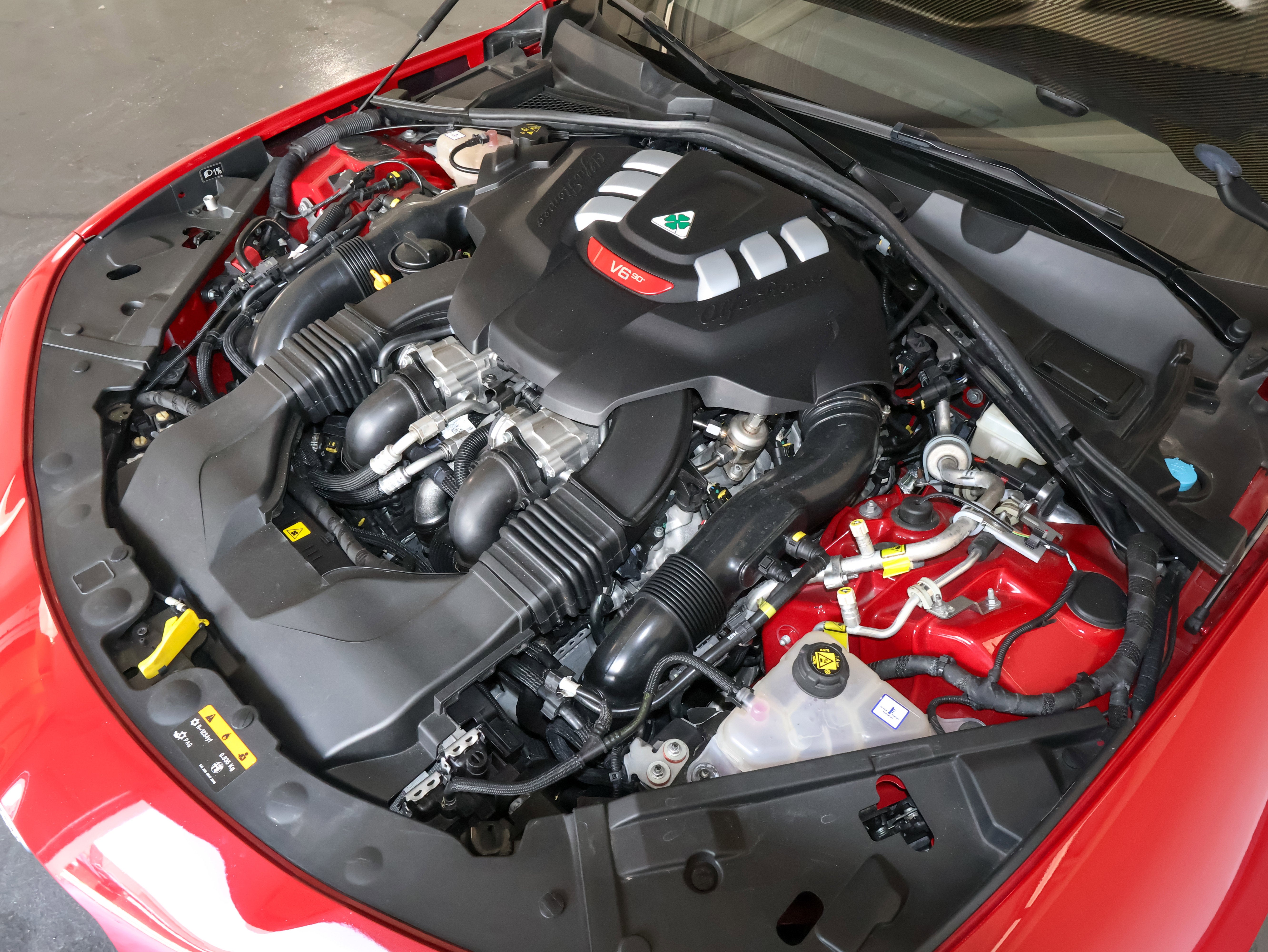 2022 Alfa Romeo Giulia Quadrifoglio