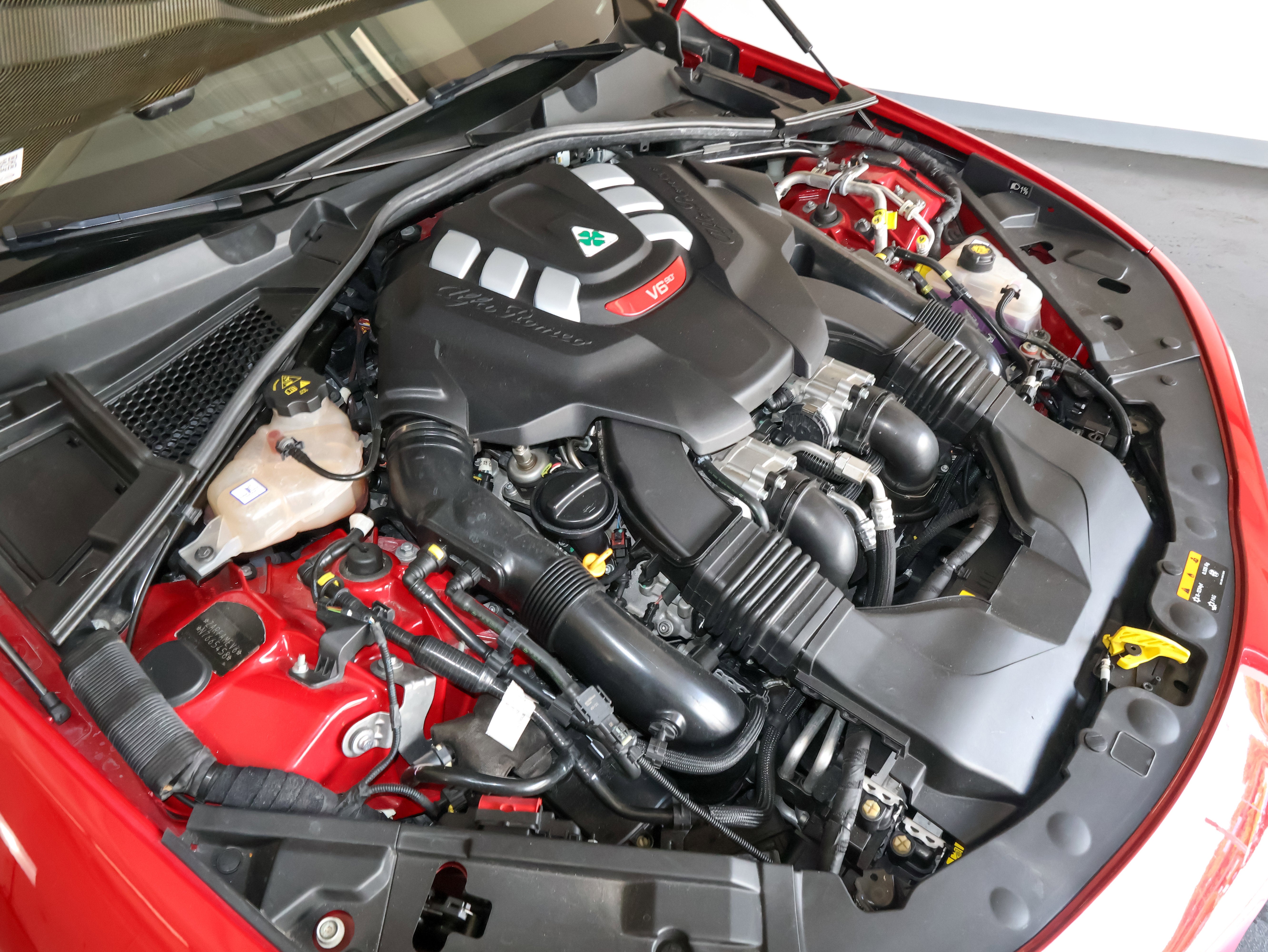 2022 Alfa Romeo Giulia Quadrifoglio