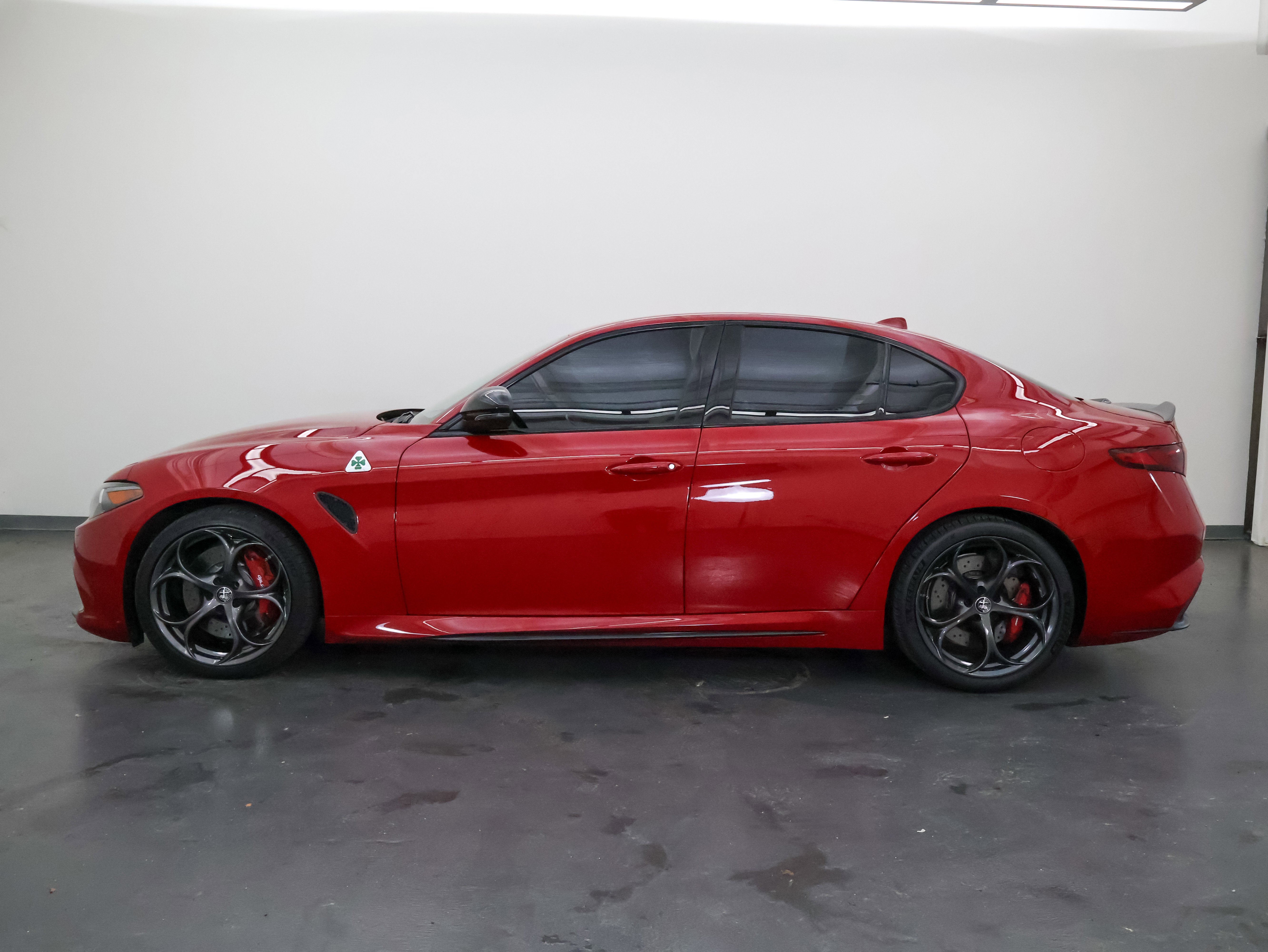 2022 Alfa Romeo Giulia Quadrifoglio
