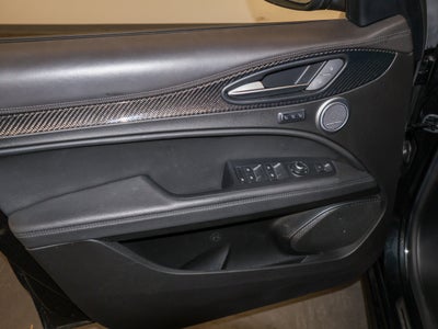 2022 Alfa Romeo Stelvio Quadrifoglio