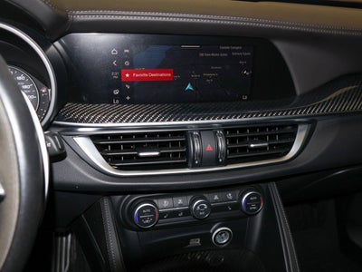 2022 Alfa Romeo Stelvio Quadrifoglio