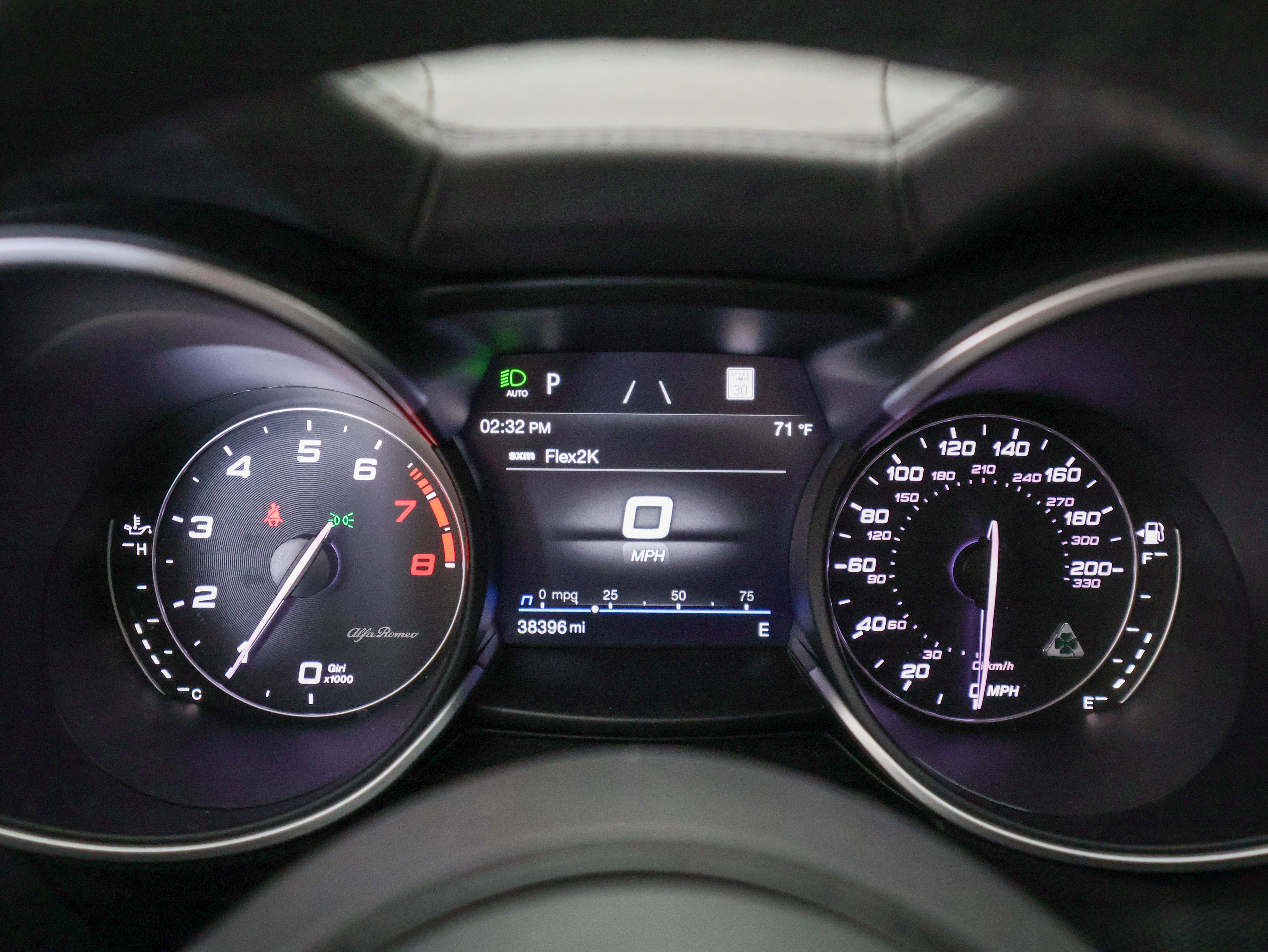 2022 Alfa Romeo Stelvio Quadrifoglio