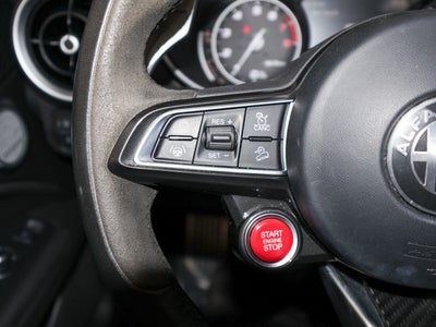 2022 Alfa Romeo Stelvio Quadrifoglio