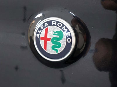 2022 Alfa Romeo Stelvio Quadrifoglio