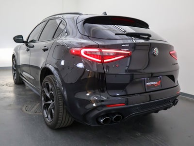 2022 Alfa Romeo Stelvio Quadrifoglio