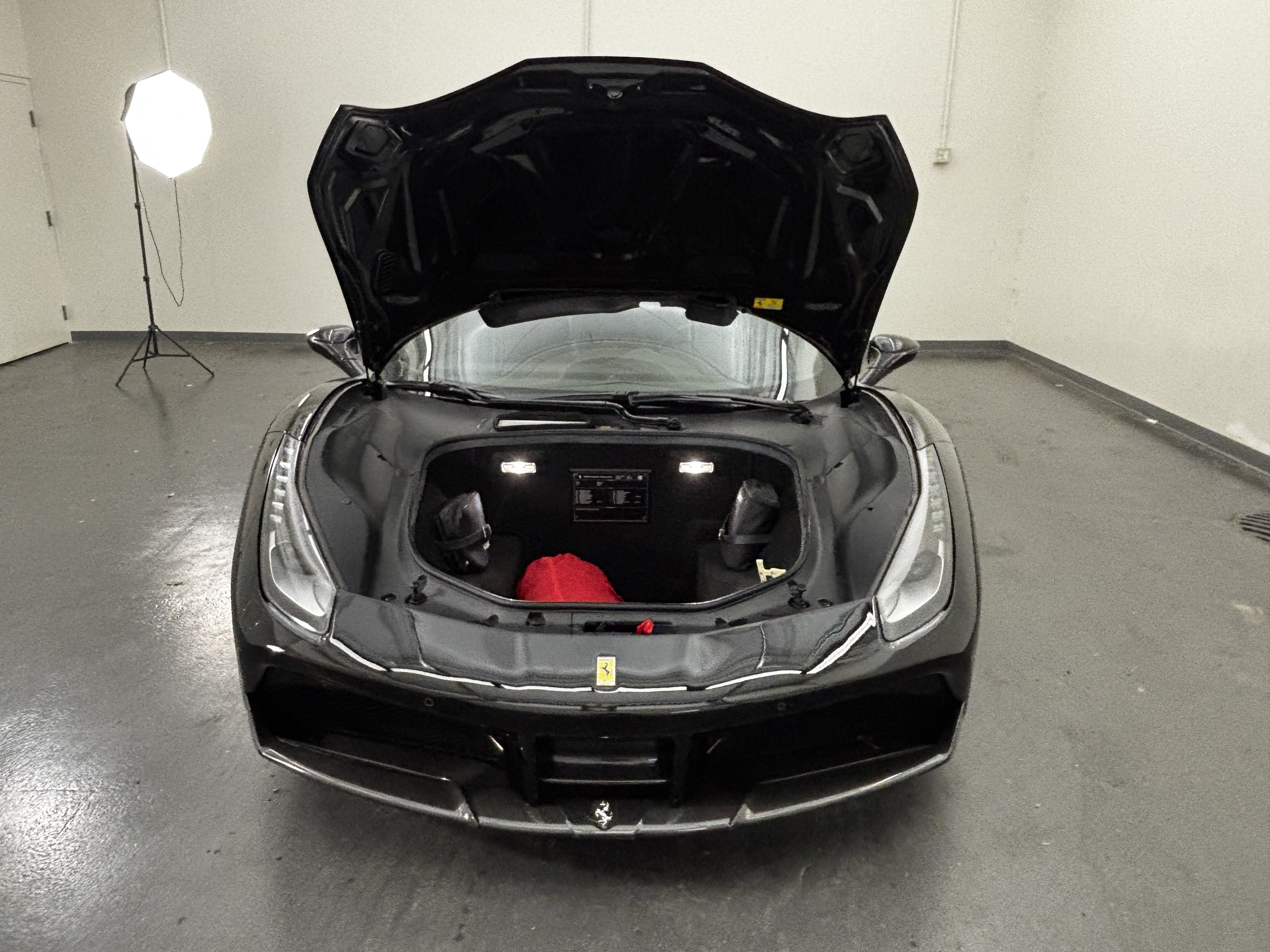 2016 Ferrari 488 GTB Base