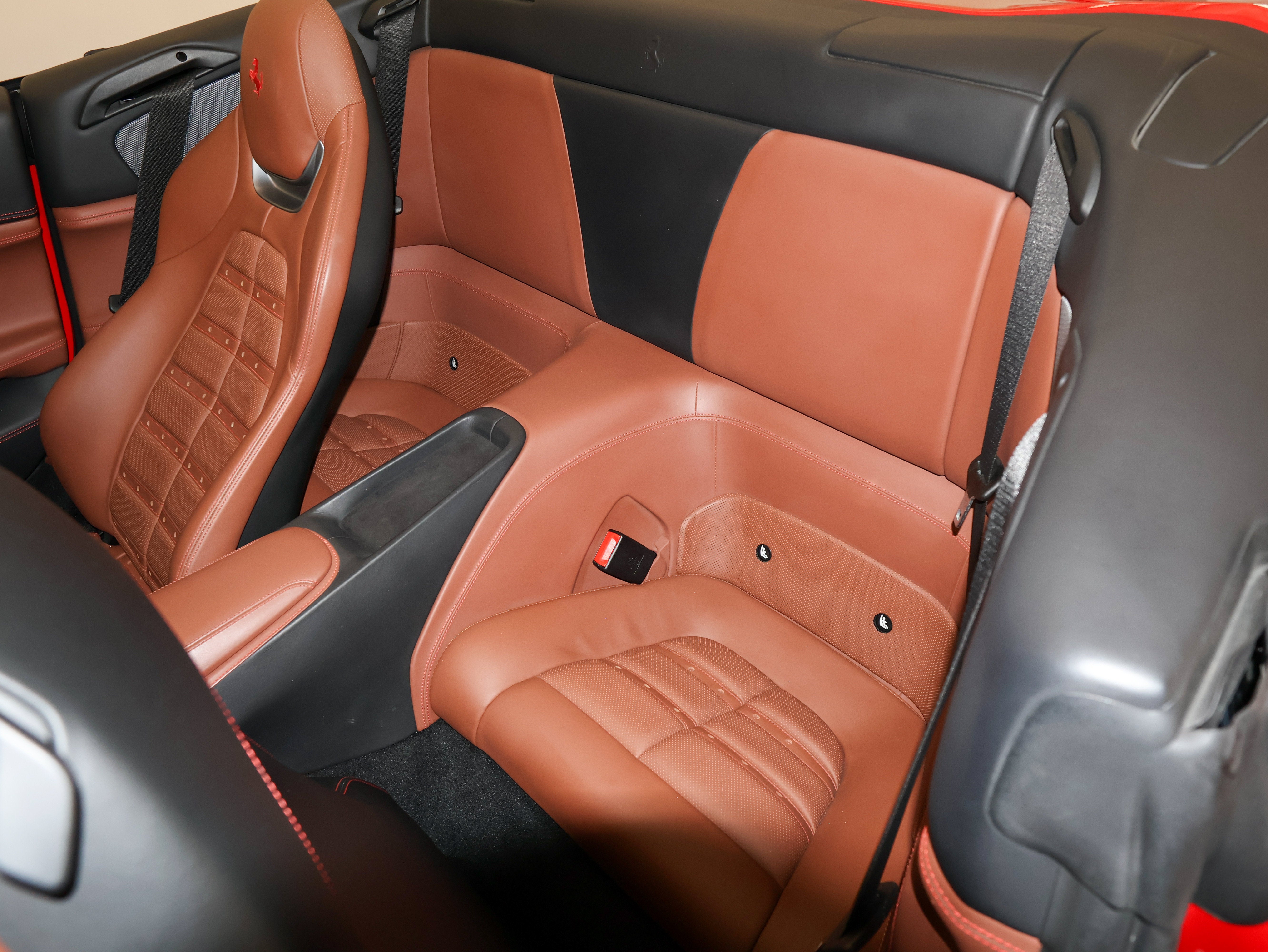 2019 Ferrari Portofino Base