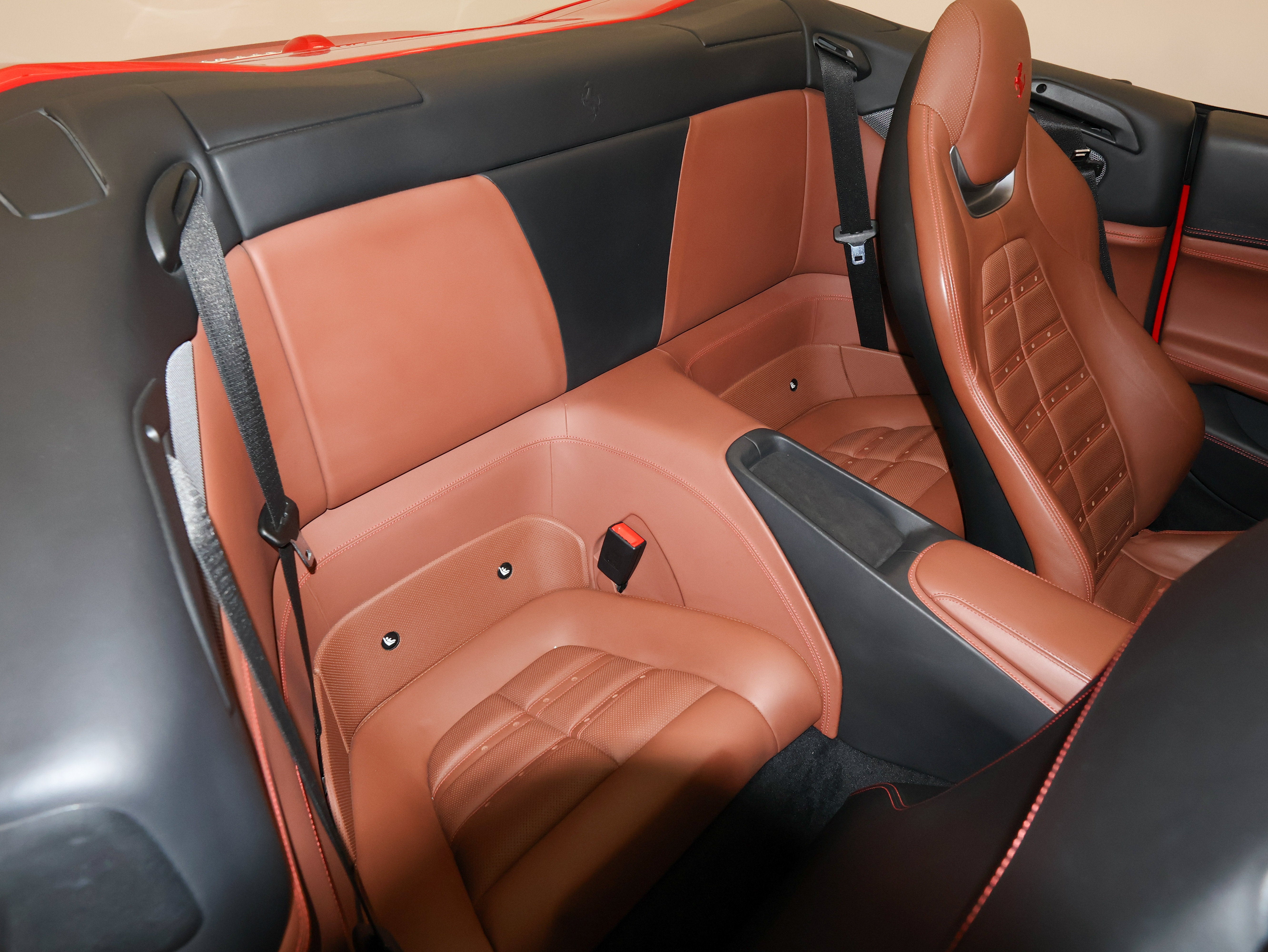 2019 Ferrari Portofino Base