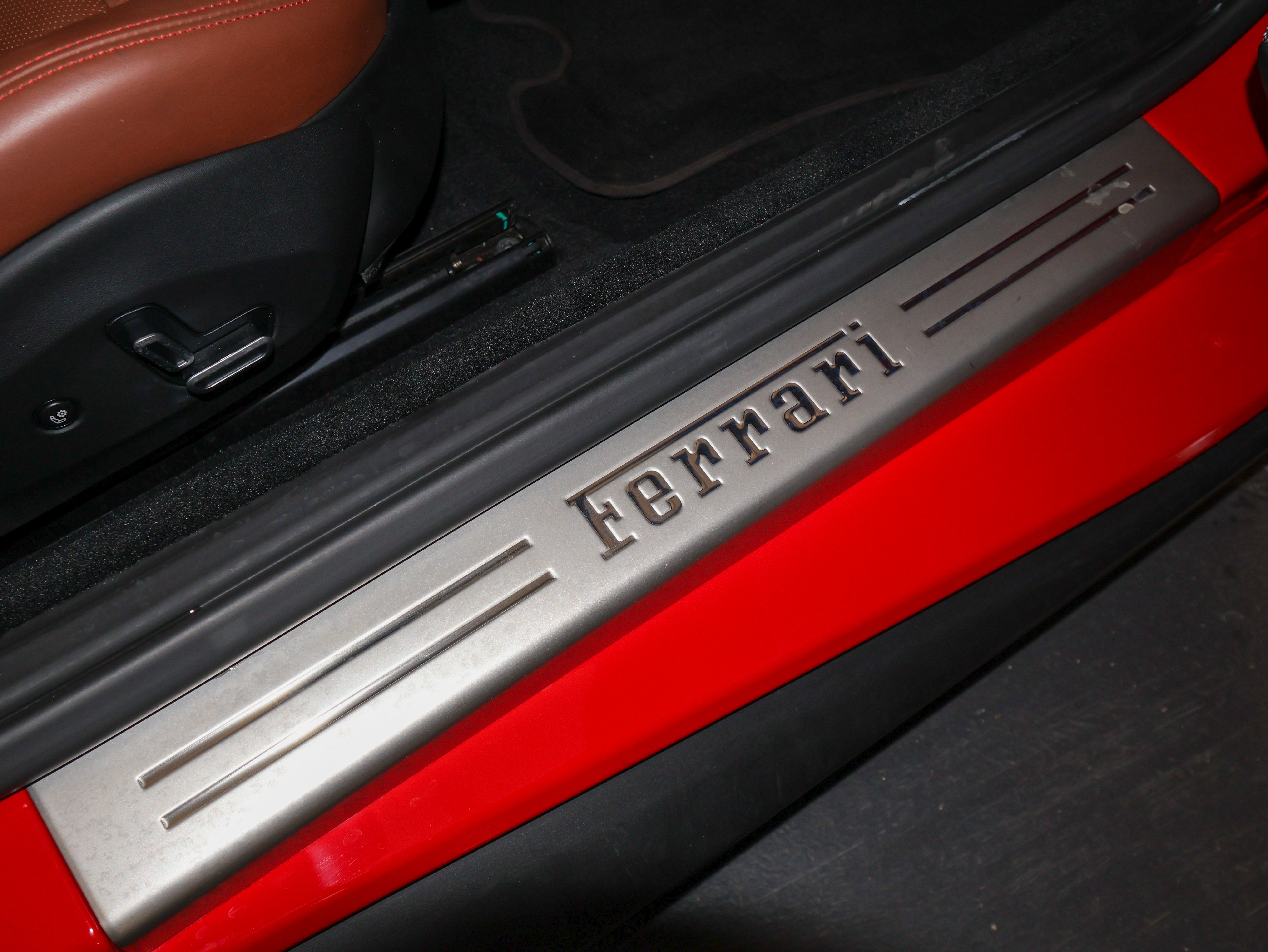 2019 Ferrari Portofino Base