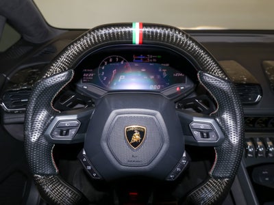 2016 Lamborghini Huracan LP 610-4
