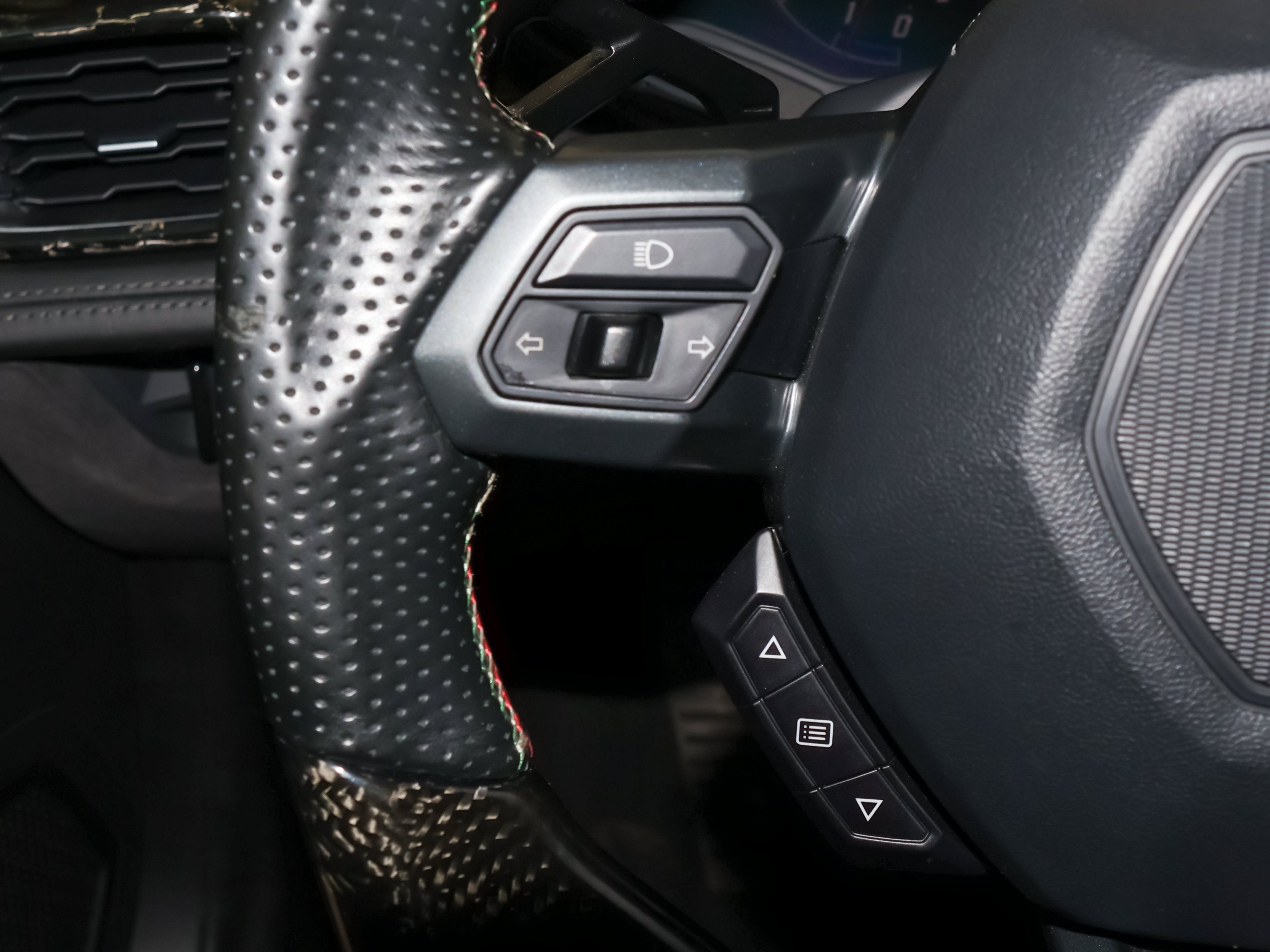 2016 Lamborghini Huracan LP 610-4