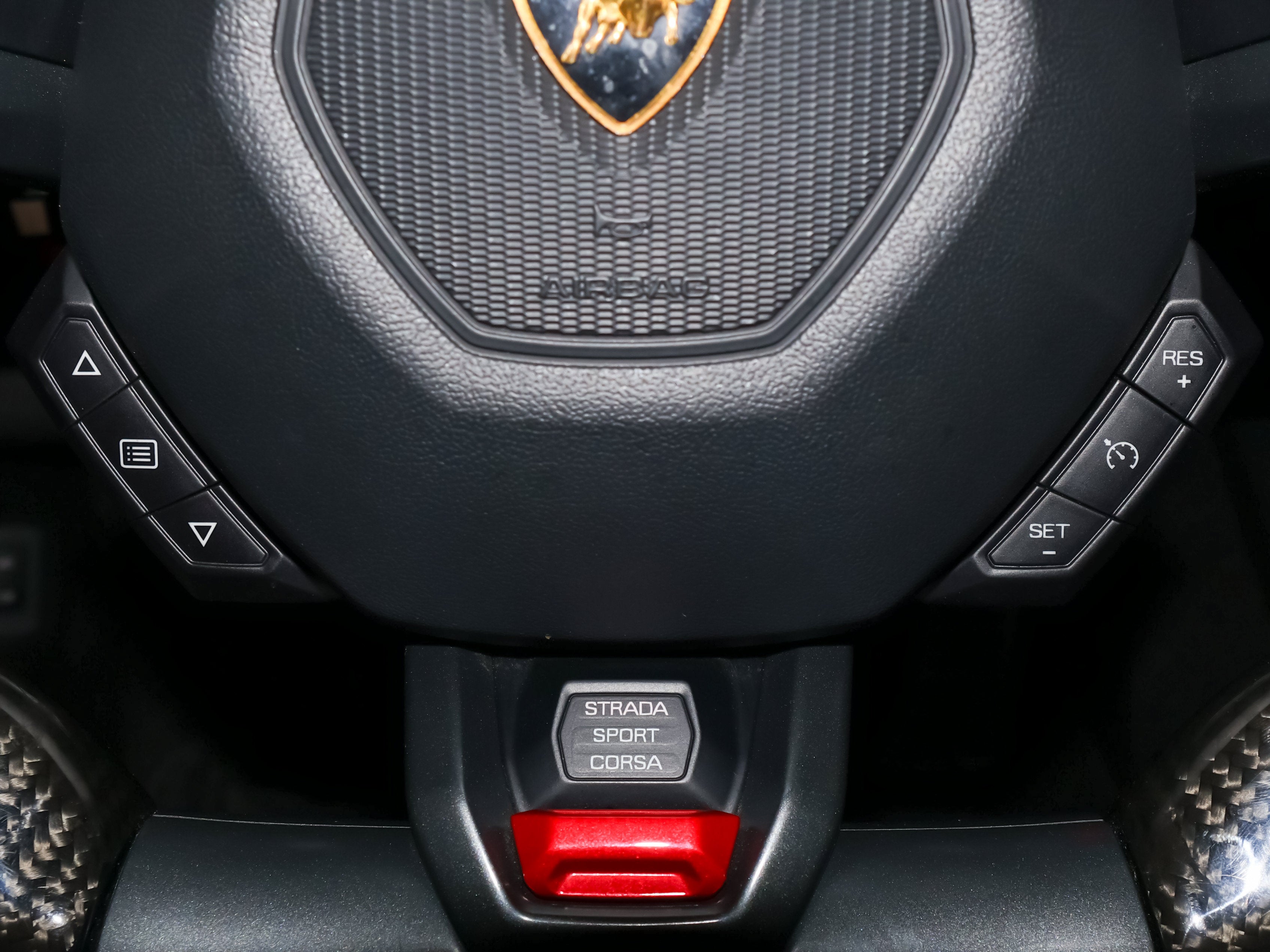 2016 Lamborghini Huracan LP 610-4