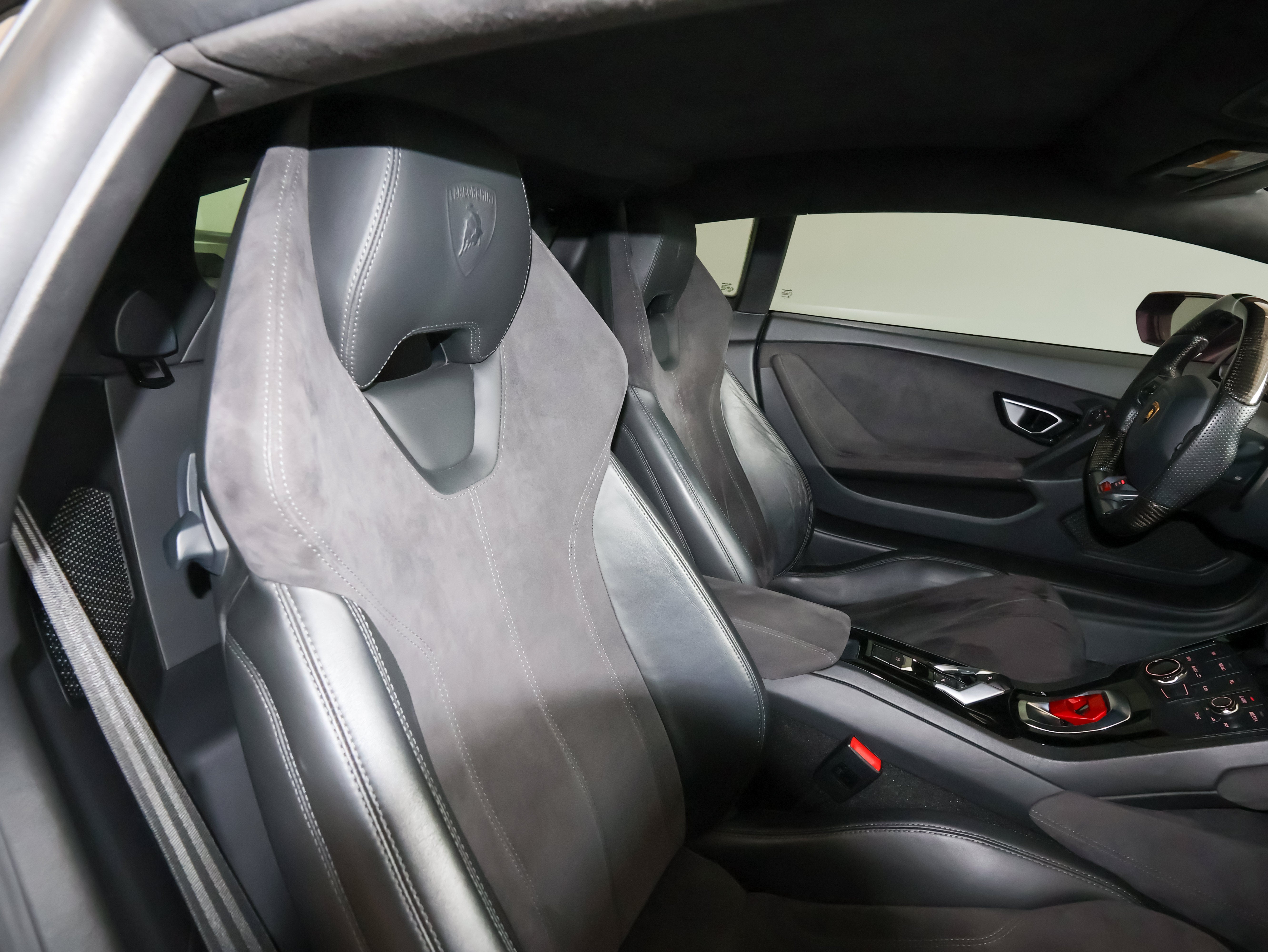 2016 Lamborghini Huracan LP 610-4