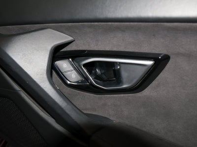 2016 Lamborghini Huracan LP 610-4