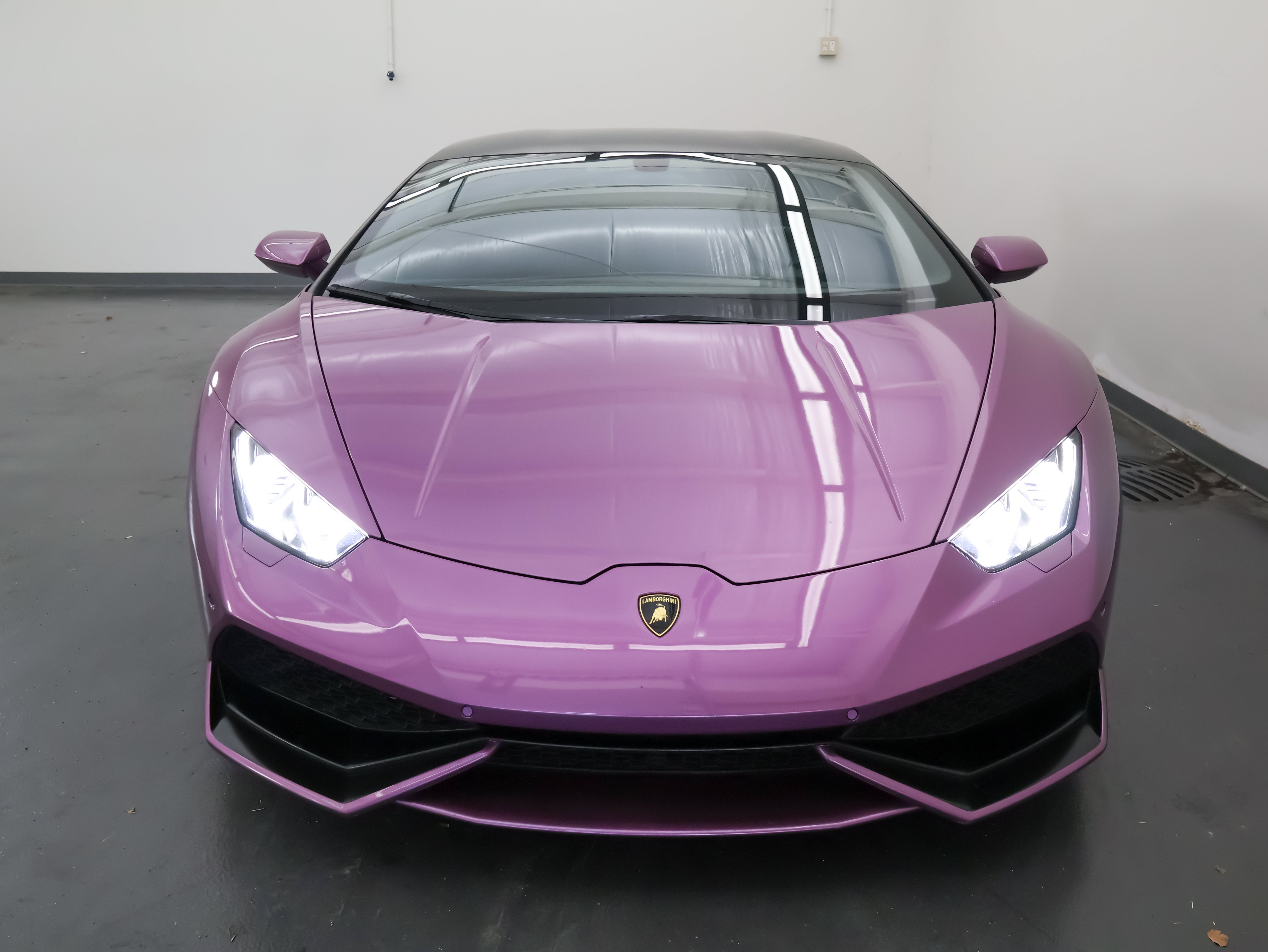 2016 Lamborghini Huracan LP 610-4