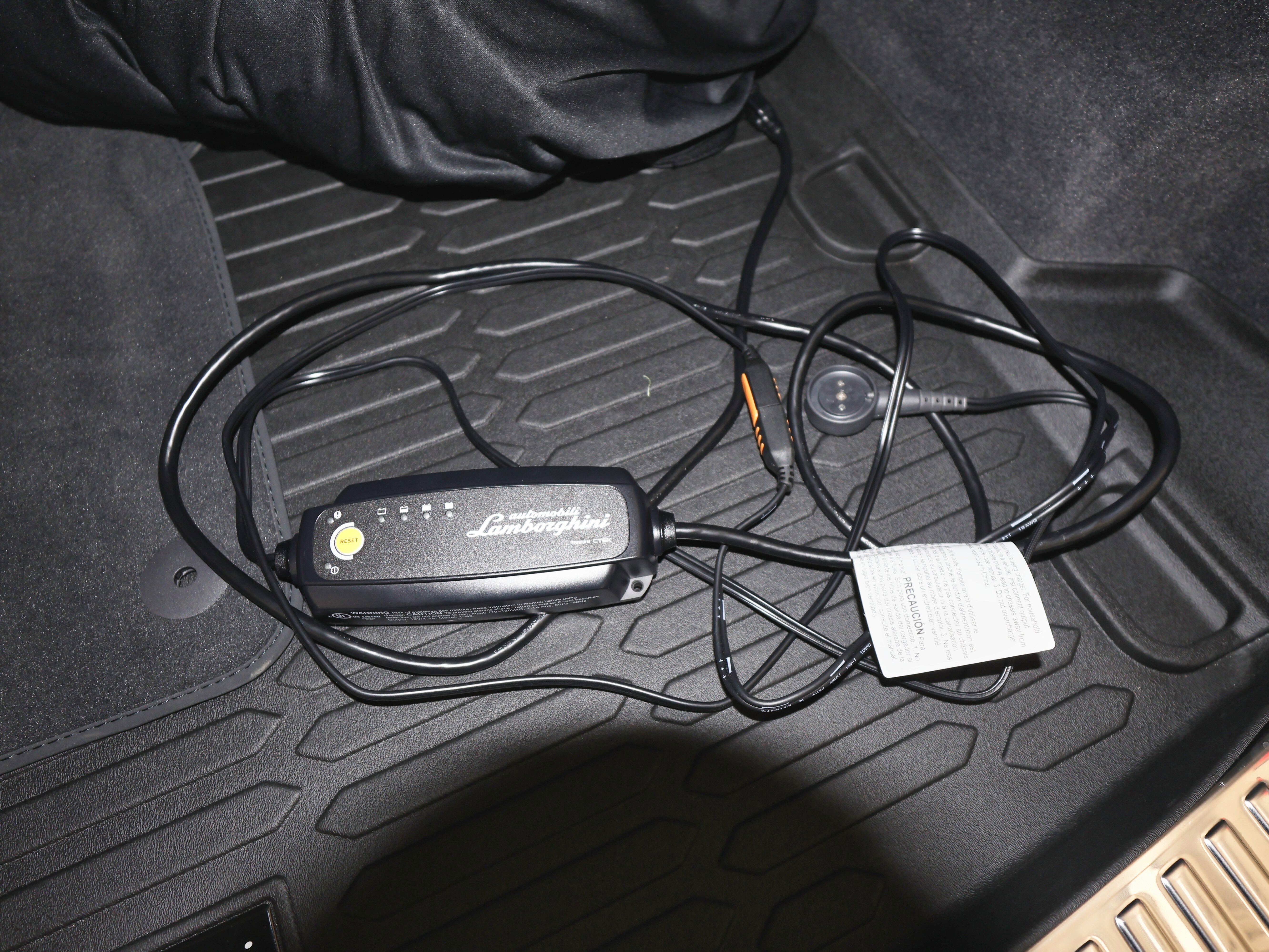 2022 Lamborghini Urus Base