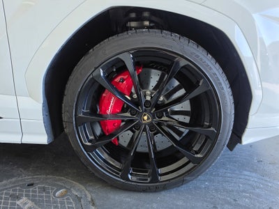 2021 Lamborghini Urus AWD