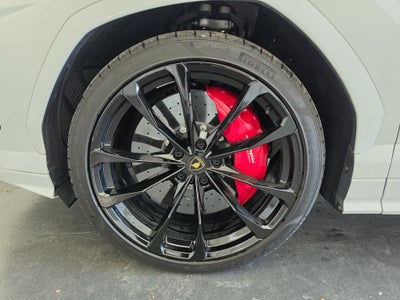 2021 Lamborghini Urus AWD