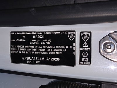 2021 Lamborghini Urus AWD