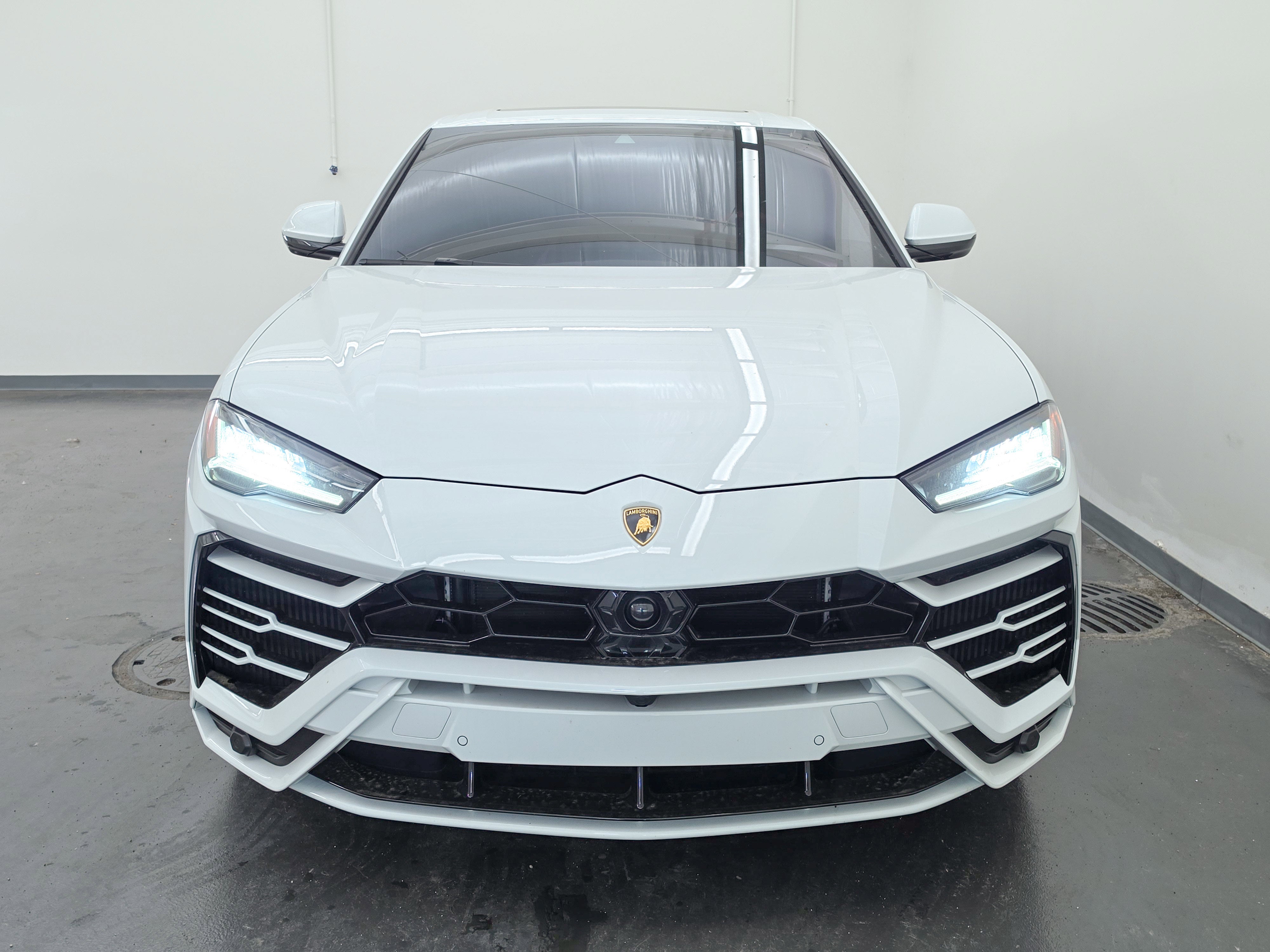2021 Lamborghini Urus AWD